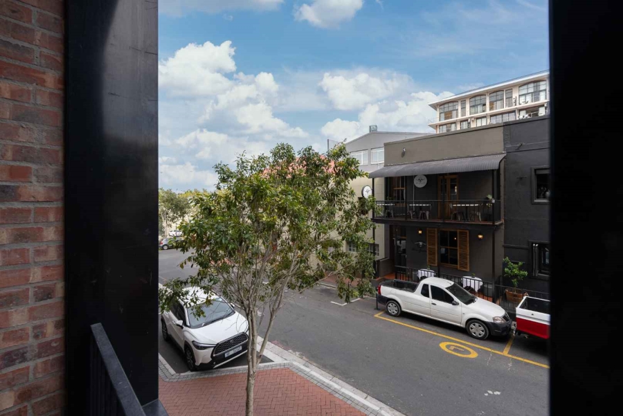 2 Bedroom Property for Sale in De Waterkant Western Cape